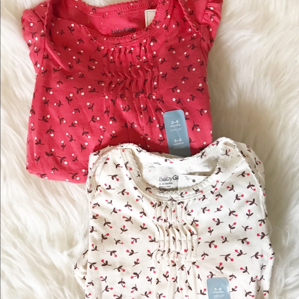 NEW! Gap baby onesie bundle girl flowers pink